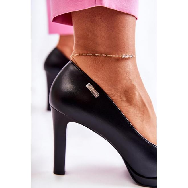 Fekete színű körömcipő, hölgyeknek