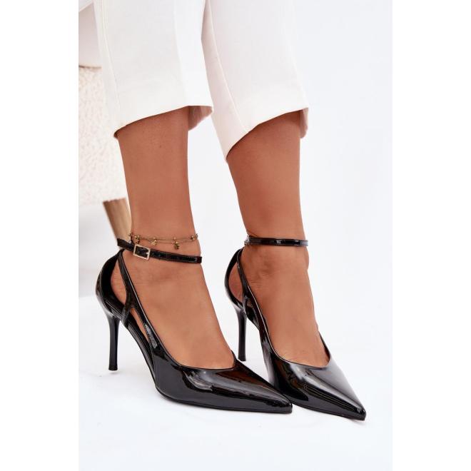 Lakk fekete, pántos cipők